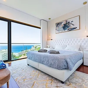 https://serenity-by-the-sea.madeira-islandshotels.com